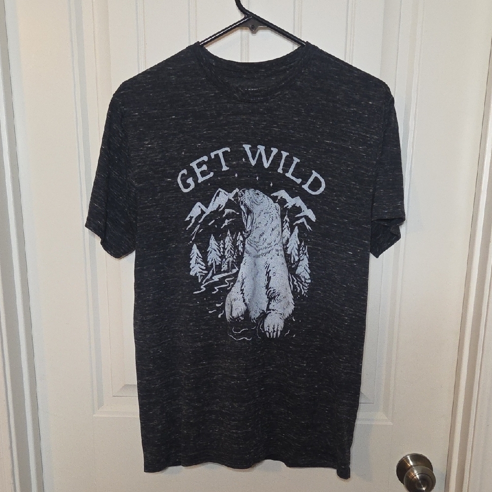 Get Wild Polar Bear Heather Gray Graphic T-Shirt - Picture 3 of 6